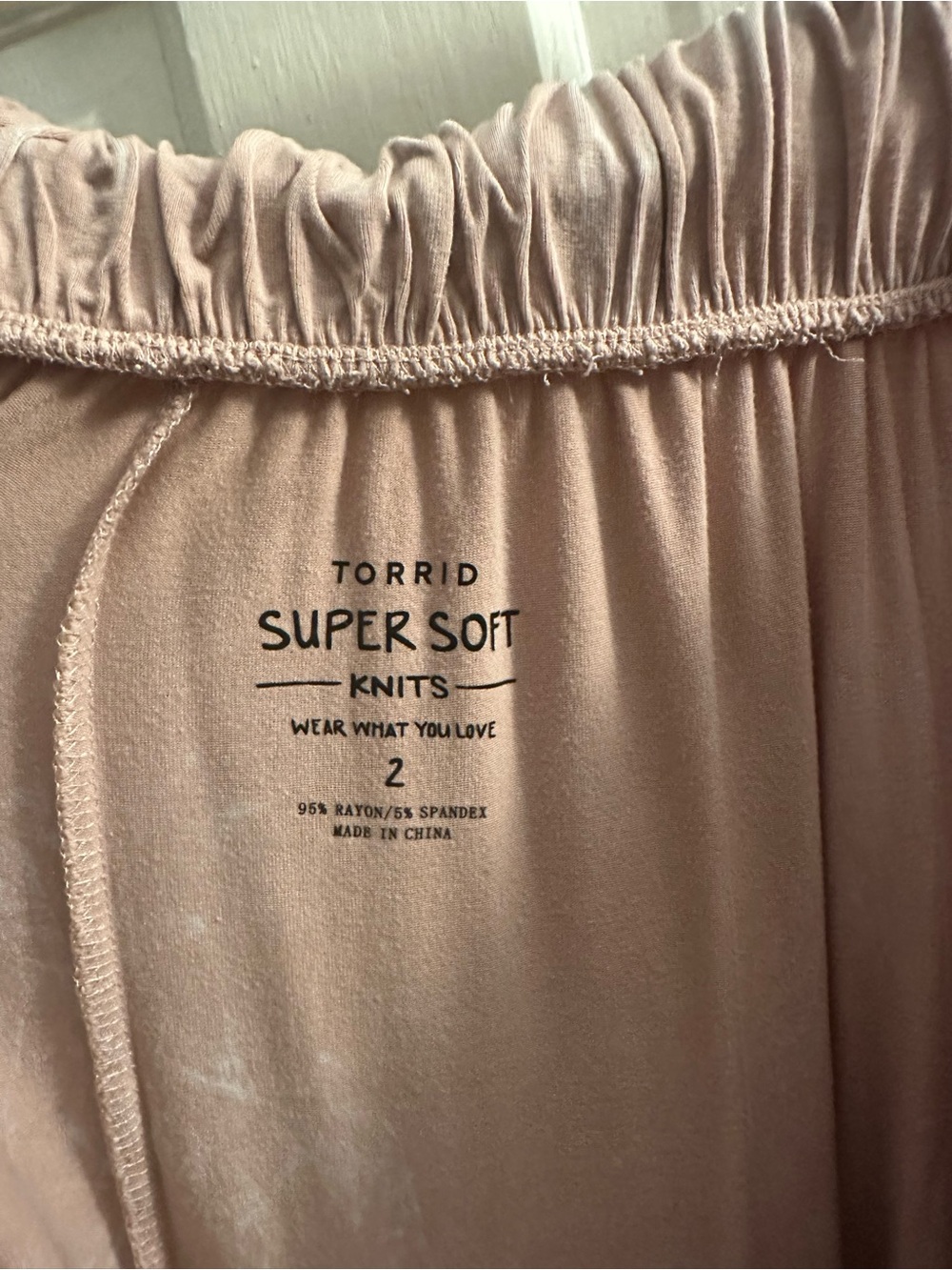 Torrid Super Soft Tiered Pink Mini/Midi Skirt with Pockets Size 2 (2x/18-20) - Picture 7 of 7